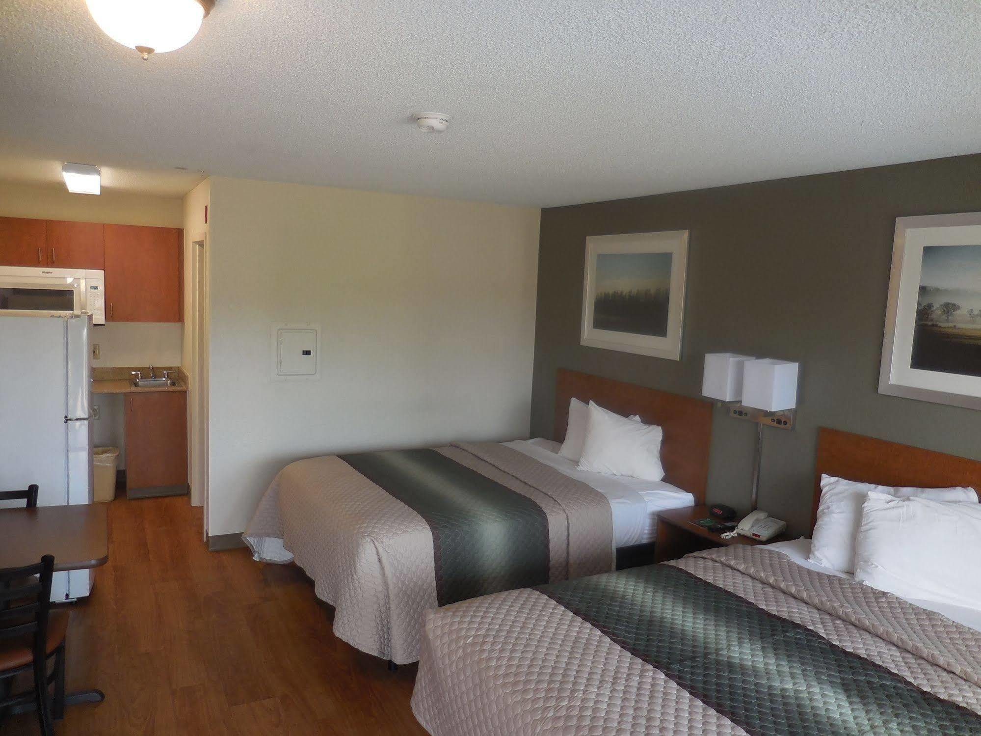 Hometowne Studios By Red Roof Spokane - Valley Spokane Valley Ngoại thất bức ảnh