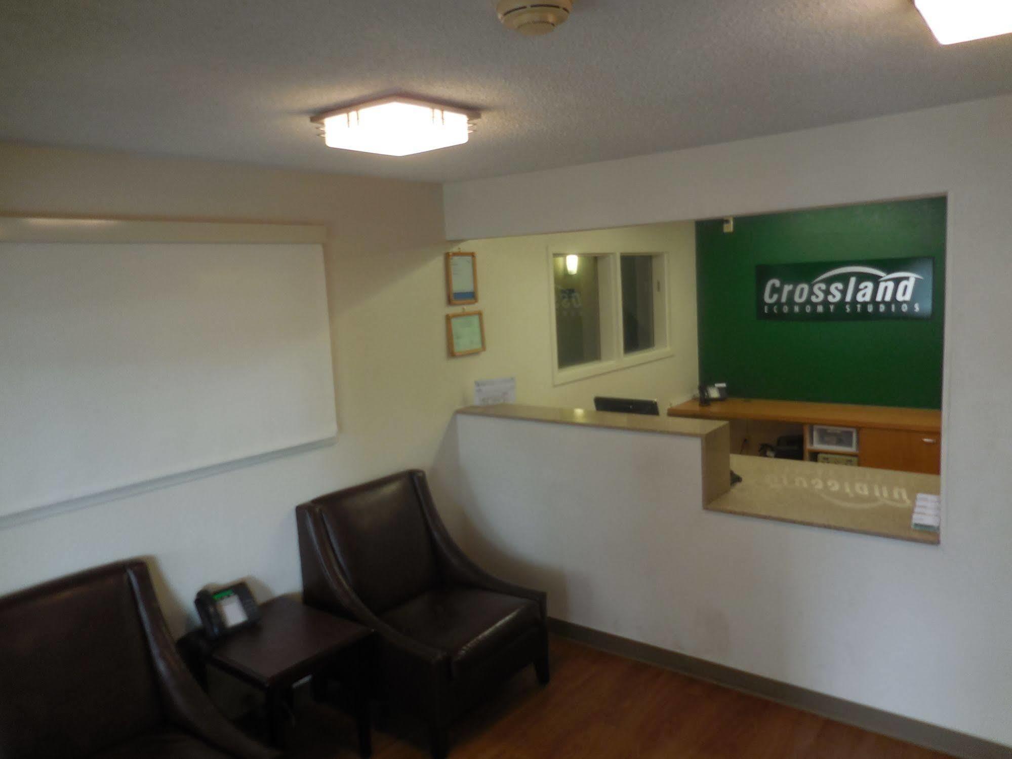 Hometowne Studios By Red Roof Spokane - Valley Spokane Valley Ngoại thất bức ảnh